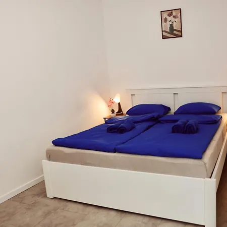 Safehouse Apartment Balatonboglar