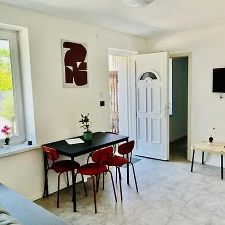 Safehouse Apartment Balatonboglar